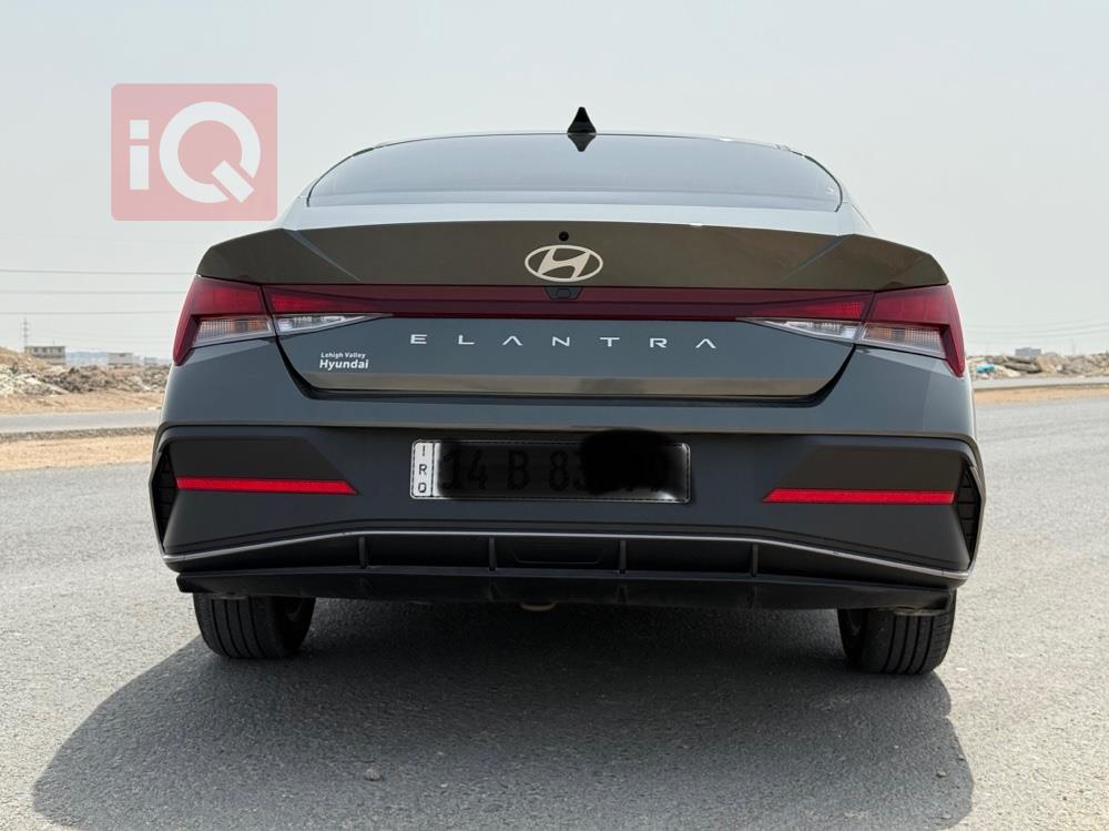 هیوندای ئەلەنترا